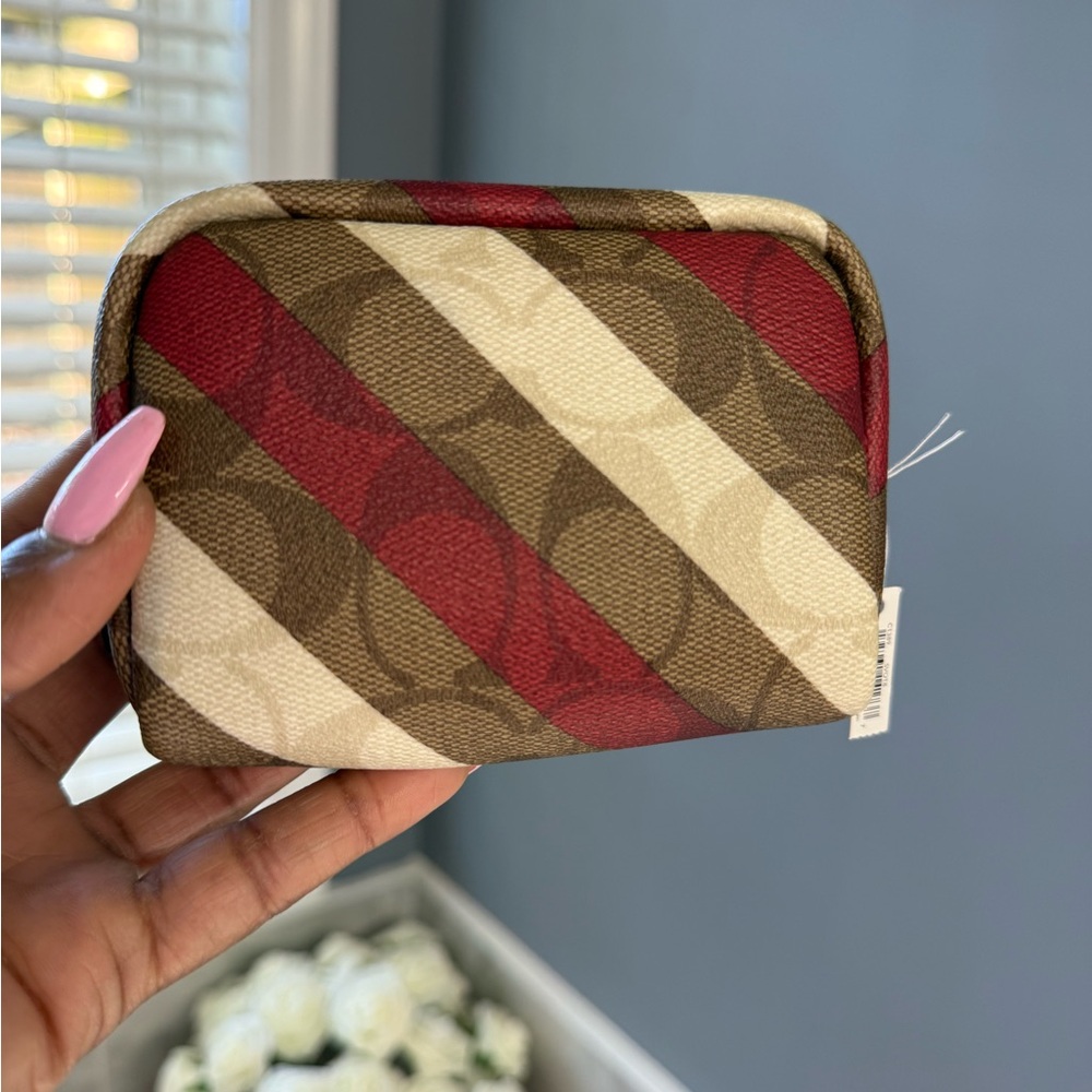Coach Mini Boxy Pouch - Picture 9 of 9